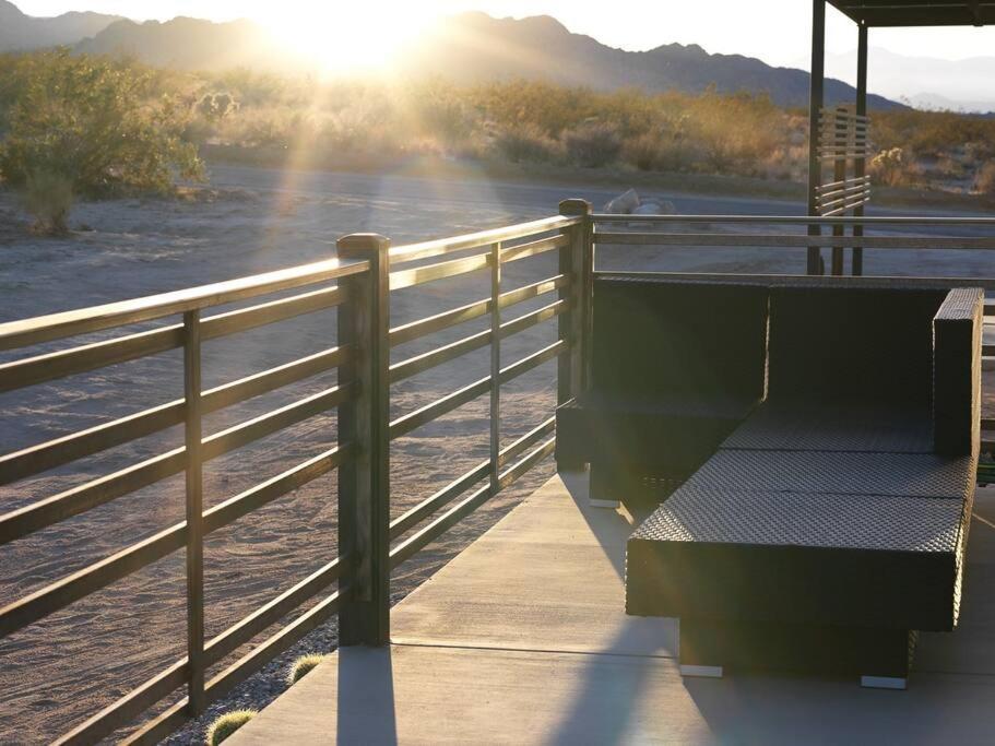 Panoramic Heaven - Luxury Designer Property W Spa Joshua Tree Buitenkant foto