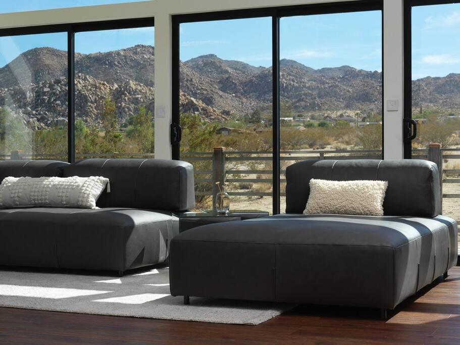Panoramic Heaven - Luxury Designer Property W Spa Joshua Tree Buitenkant foto