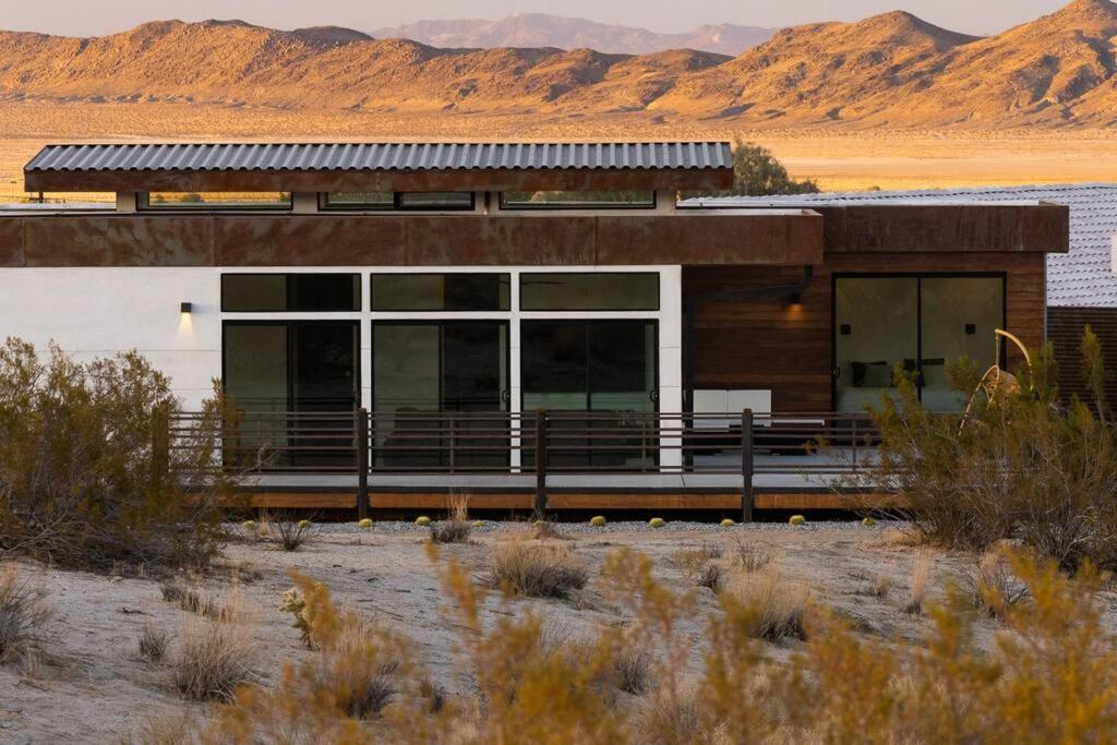 Panoramic Heaven - Luxury Designer Property W Spa Joshua Tree Buitenkant foto